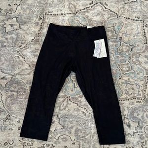 Balance Collection capri yoga pants